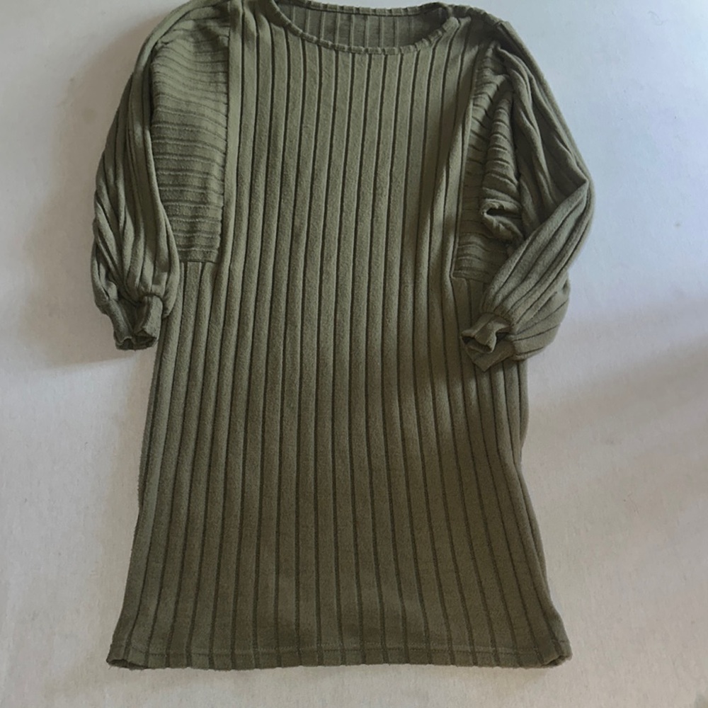 Womens Size 0XL SHEIN Green Puff Sleeve Ribbed Sweatshirt.